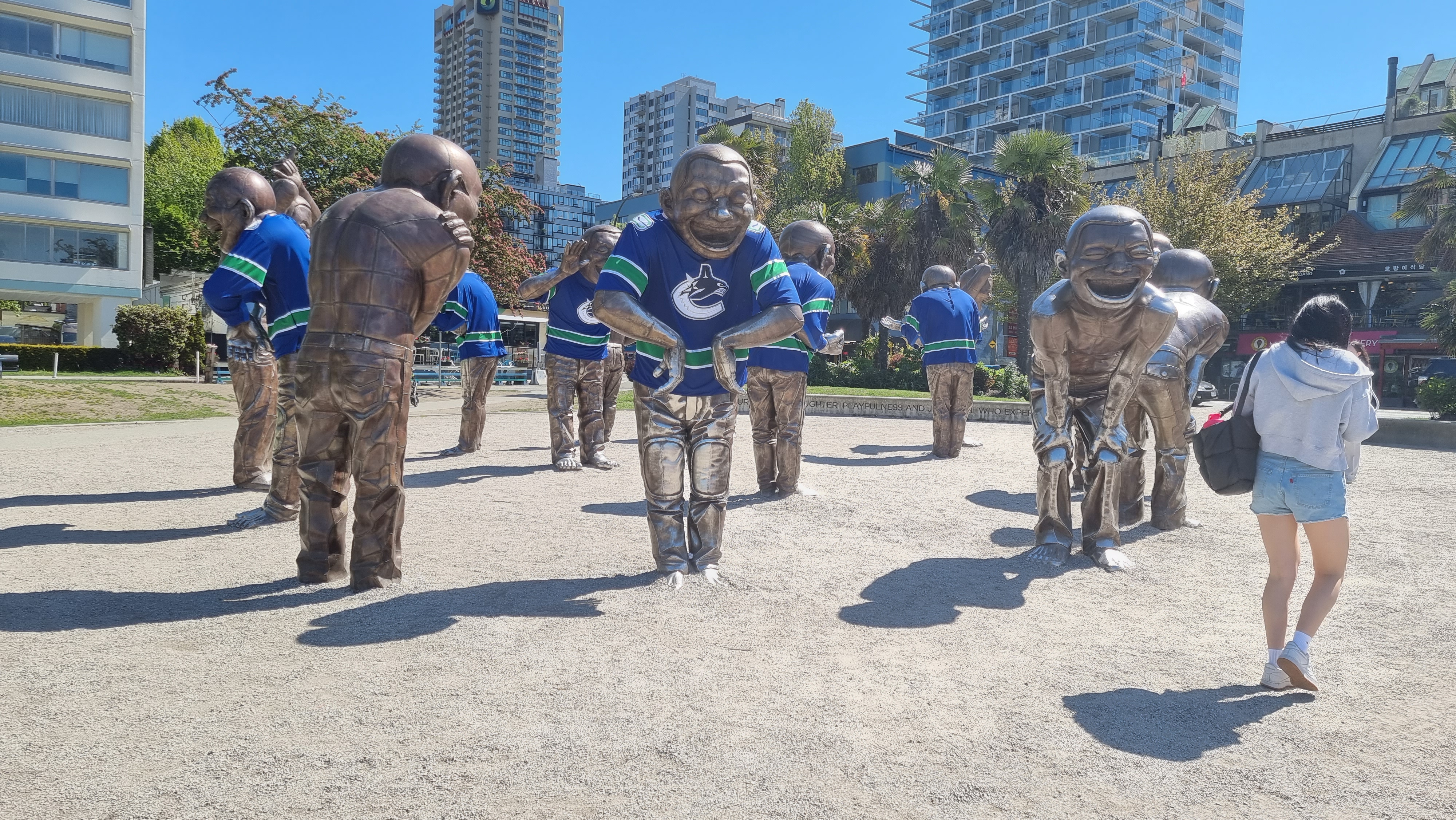 Kunstwerk A-maze-ing Laughter an der English Bay